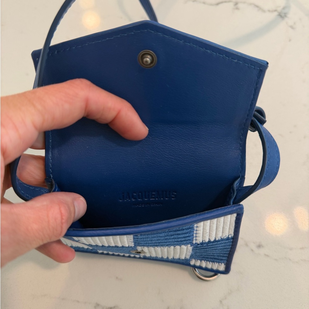 Jacquemus Blue and White Check Le Porte Azur shoulder bag - Picture 4 of 6